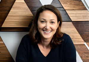 Production d’impact : stratégies pour un cinéma engagé, avec Khadidja Benouataf
